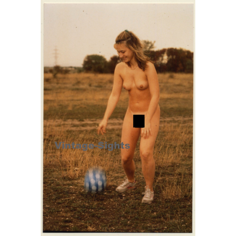 Blonde Nude Outdoors With Dotted Ball*2 (Vintage Photo GDR ~1980s)