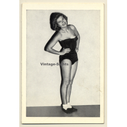Pin-up Girl *1 / Smile - Black Body (Vintage Trading Card ~1950s)