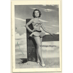 Pin-up Girl *14 / Short Beach Costume (Vintage Trading Card ~1950s)