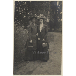 2 Fine German Ladies Wearing Victorian Hats / Bonnet (Vintage RPPC 1910)