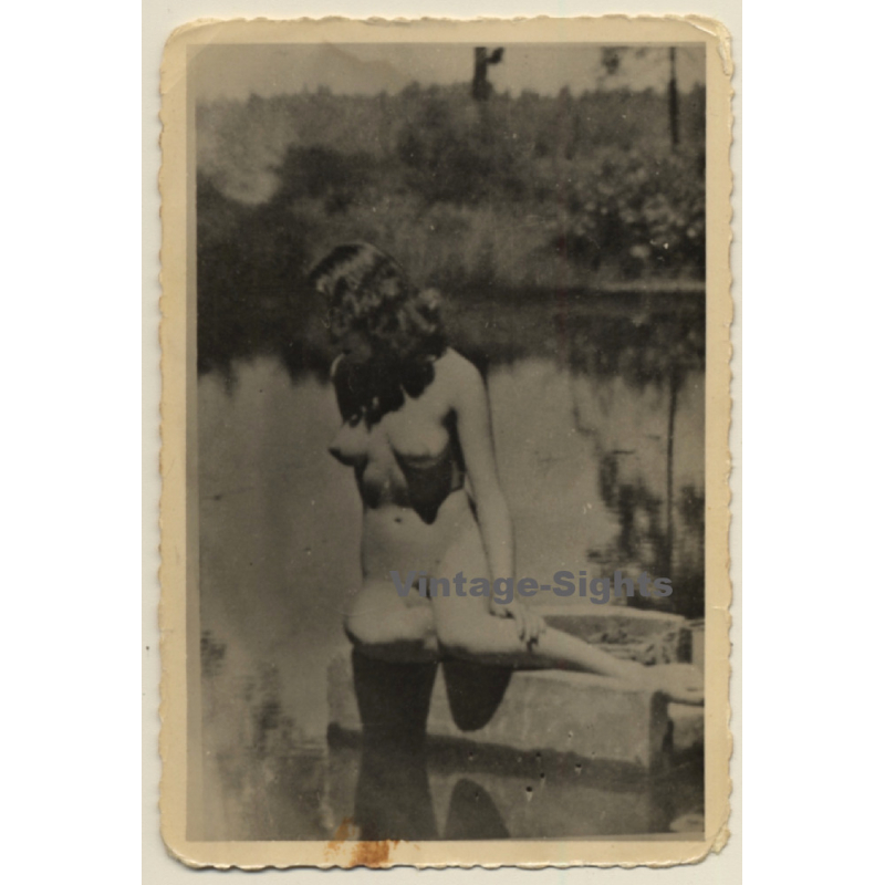 Pensive Brunette Nude On Lake Shore (Vintage Photo ~1930s/1940s)
