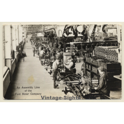 Dearborn / USA: Assembly Line Of Ford Motor Company (Vintage RPPC 1920s/1930s)