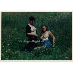 2 Natural Topless Females On Meadow *3 / Boobs (Vintage Photo ~1990s)