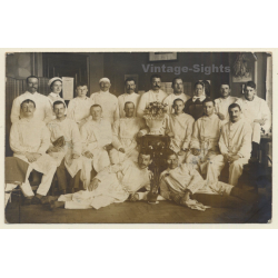 Wounded German Soldiers & Nurses In Hospital / WW1 (Vintage RPPC 1916)