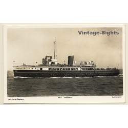 Steamer M.V. Medina / Ferry To Isle Of Wight (Vintage RPPC 1958)