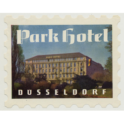 Park Hotel - Düsseldorf / Germany (Vintage Luggage Label)