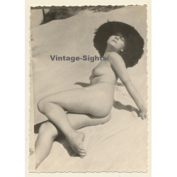 Natural Nude Woman On Beach / Sun Hat (Vintage Photo ~1950s/1960s)