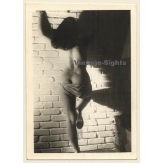 Natural Topless Female *3 / Rear View - Back (Vintage Photo France ~1940s/1950s)