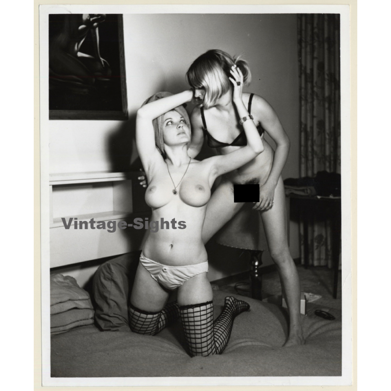 Erotic Study: 2 Semi Nude Girlfriends*2 / Boobs - Lesbian INT (Vintage Photo KORENJAK 1970s/1980s)