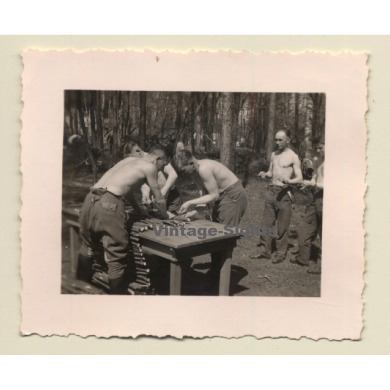 Topless German Soldiers In Forest / Gay INT (Vintage Photo 1930s/1940s)