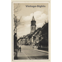 Rottweil a.N. / Germany: Hochbrücktorstrasse - Kirchturm (Vintage RPPC 1935)