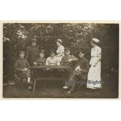 WW1: Reservelazarett Berlin Kurfürst / Soldiers - Nurses (Vintage RPPC 1915)