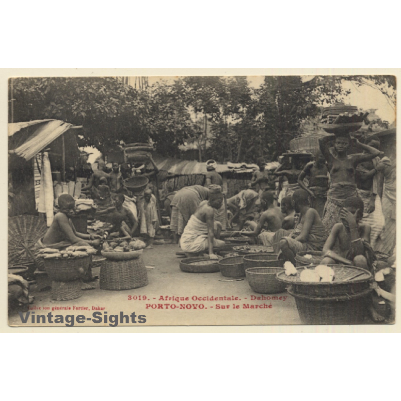 Dahomey / Benin: Porto Novo - Sur Le Marché (Vintage PC ~1910s) Dahomey / Benin: Porto Novo - Sur Le Marché (Vintage PC ~1910s)