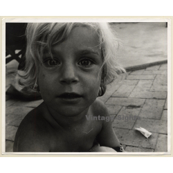 Jerri Bram (1942): Intense Portrait Of Little Boy Looking At Camera (Vintage Photo ~1970s)
