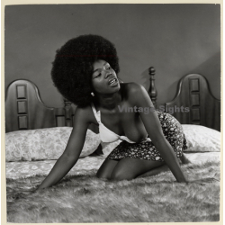 Erotic Study: Dark-Skinned Female With Afro Undressing *5 / Boobs (Vintage Photo KORENJAK 1970s/1980s)