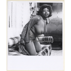 Erotic Study: Chubby Busty Dark-Skinned Nude On Checkered Couch*1 (Vintage Photo KORENJAK 1970s/1980s)