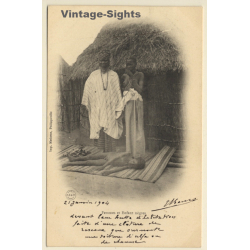 Africa: Femmes Et Enfant Nègres / Straw Hut - Ethnic (Vintage PC 1904)