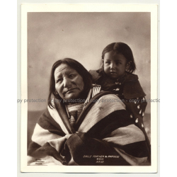 Eagle Feather & Papoose - Sioux / F.A. Rinheart (Vintage Collectors' Photo: American Indians)