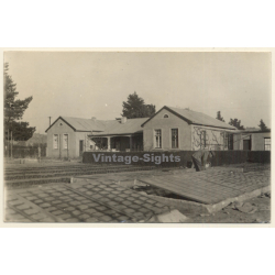 LadyBrand / Orange Free State (South Africa): Rectory & Plant Beds (Vintage RPPC 1935)