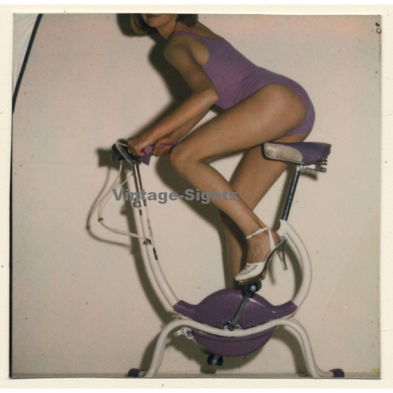 Erotic Leg Study: Slim Female On Bike Trainer / Stilettos *1  (Vintage Test Shot Photo WOLFGANG KLEIN 1980s)