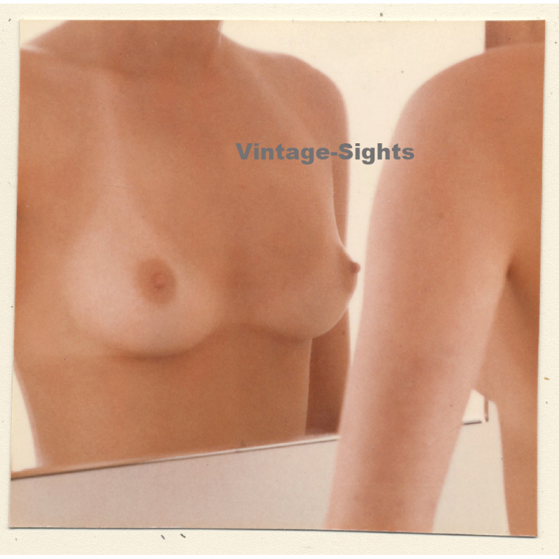 Erotic Study: Nude Female Upper Body In Mirror / Boobs - Tan Lines (Vintage Test Shot Photo WOLFGANG KLEIN 1980s)