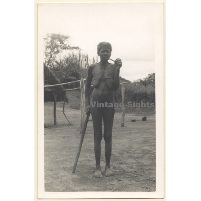 Africa / Congo?: Old Nude Indigenous Woman Smoking Pipe (Vintage Photo ~1940s/1950s)