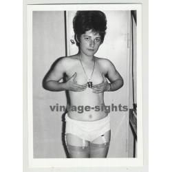 Tomboyish Topless Woman Holding Her Tiny Breasts / Hairy Armpits / Lesbian Int (Vintage Photo)