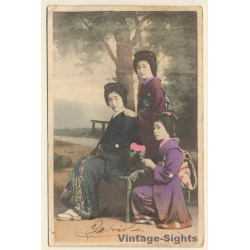 Japan: 3 Geishas In Traditional Kimonos (Vintage PC 1912)