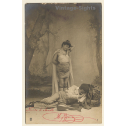 Theater Scene*4: Interracial Couple / Cape - Lute - Romance (Vintage RPPC 1903)