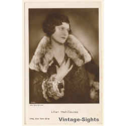 Lilian Hall-Davies / Actress - Ross Verlag 1370/1 (Vintage RPPC 1920s/1930s)