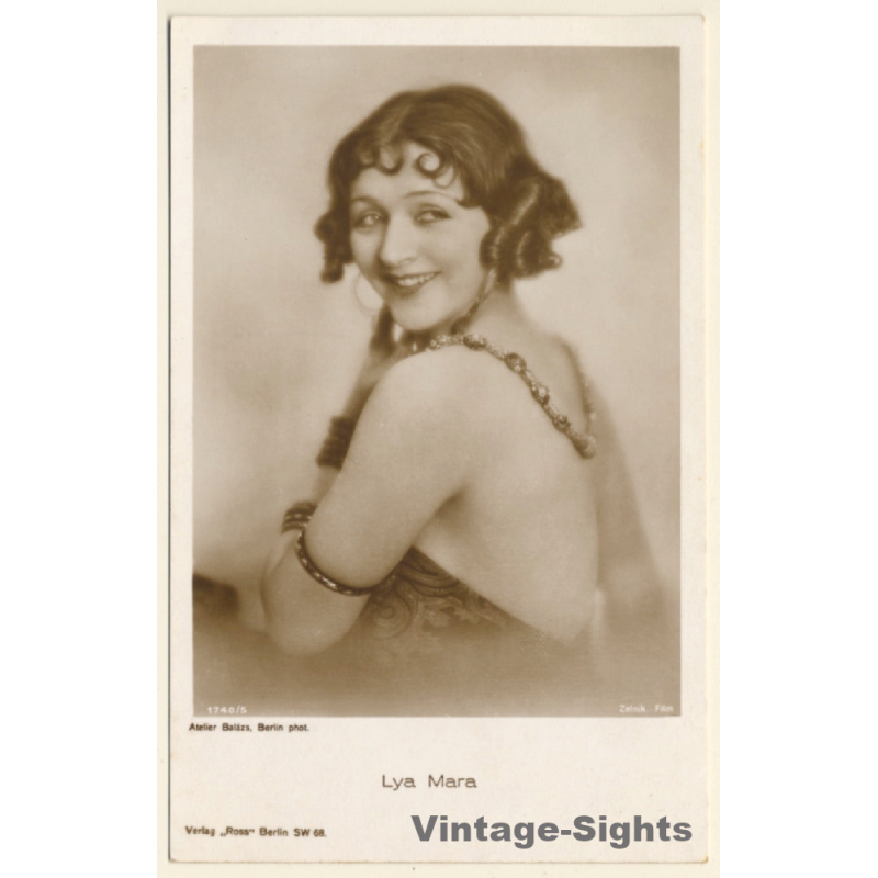 Lya Mara / Actress - Ross Verlag 1740/5 (Vintage RPPC 1920s/1930s)