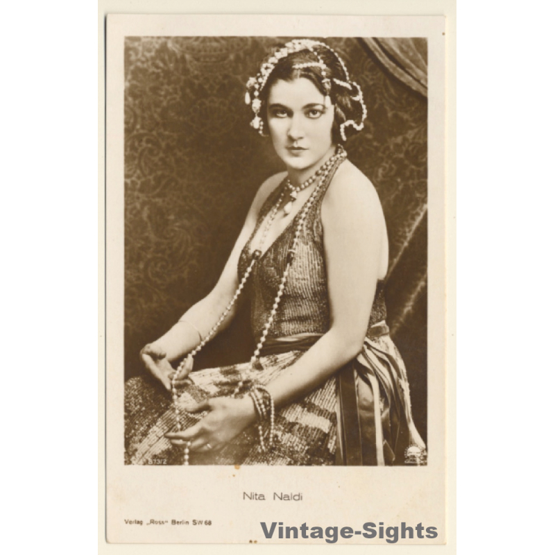 Nita Naldi / Actress - Ross Verlag 873/1 (Vintage RPPC 1920s/1930s)