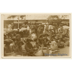 Sumatra / Indonesia: Indigenous Batak Women On Market / Ethnic(Vintage RPPC 1920s)