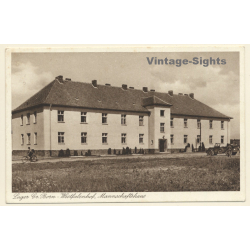Borne - Solinowo (Pommern): Westfalenhof - Mannschaftshaus (Vintage PC 1942)