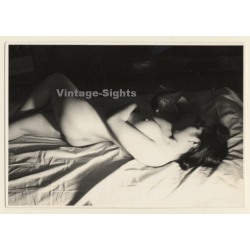 Erotic Study: Natural Nude Asian Female *6 (Vintage Photo ~1940s/1950s)