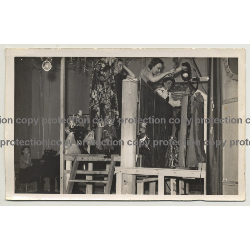 Backstage String Puppet Theatre / Czech Institute - London 1942 (Vintage Photo P/W)