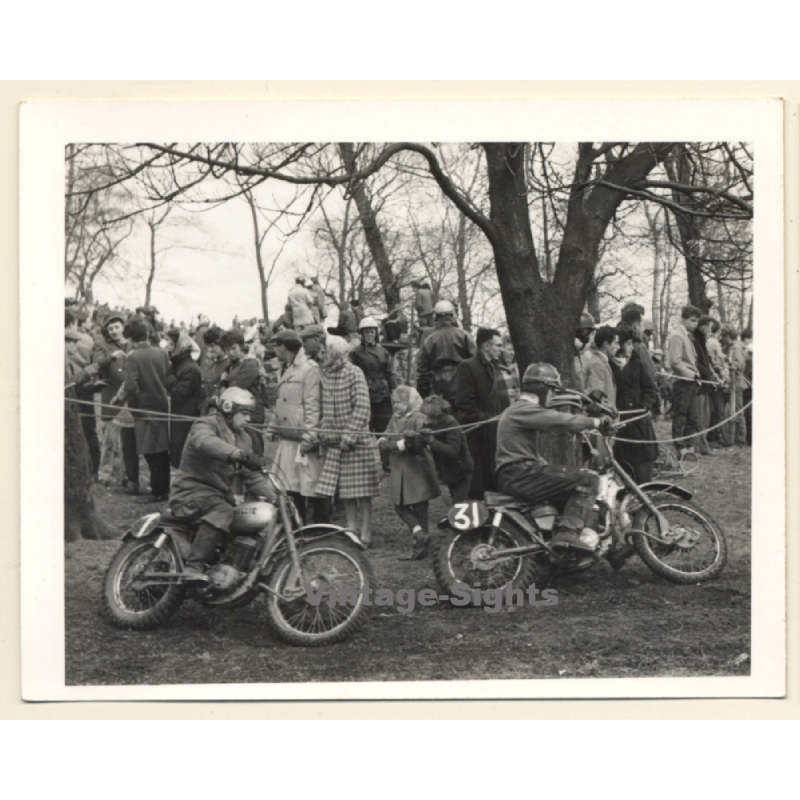 British Motocross Race N°7 'Nellie' N°31 / Scramble *7 (Vintage Photo UK ~1950s) British Motocross Race N°7 'Nellie' N°31 / Scramble *7 (Vintage Photo UK ~1950s)