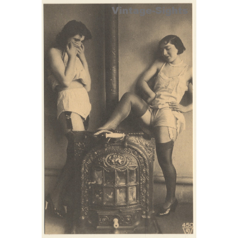 1920s Erotica: Lesbian Fantasy *7 / Risqué - Boudoir (PC RE ~1960s)