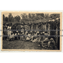 Meeting Of Chiefs In Urundi / Réunion De Chefs En Urundi (Vintage PC B/W: Nels)