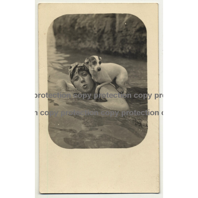Woman In Water With Dog On Shoulder / Funny (Vintage PC B/W)