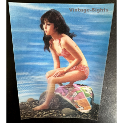 PK-256 Nude Japanese Pin-Up on Rock / Bikini (Vintage 3D Stereo Effect Postcard Toppan)
