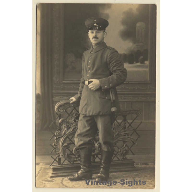 WW1: Deutscher Soldat In Uniform / Portrait (Vintage RPPC ~1910s)