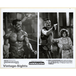 Arnold Schwarzenegger: Commando *4 / Movie Still (Vintage Photo 1985)