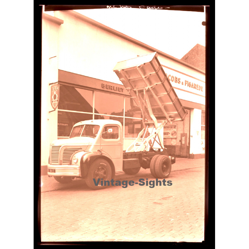 Berliet GLC 6 / Dump Truck - Lorry - Camion (Large Vintage Photo Negative ~1950s) Berliet GLC 6 / Dump Truck - Lorry - Camion (Large Vintage Photo Negative ~1950s)