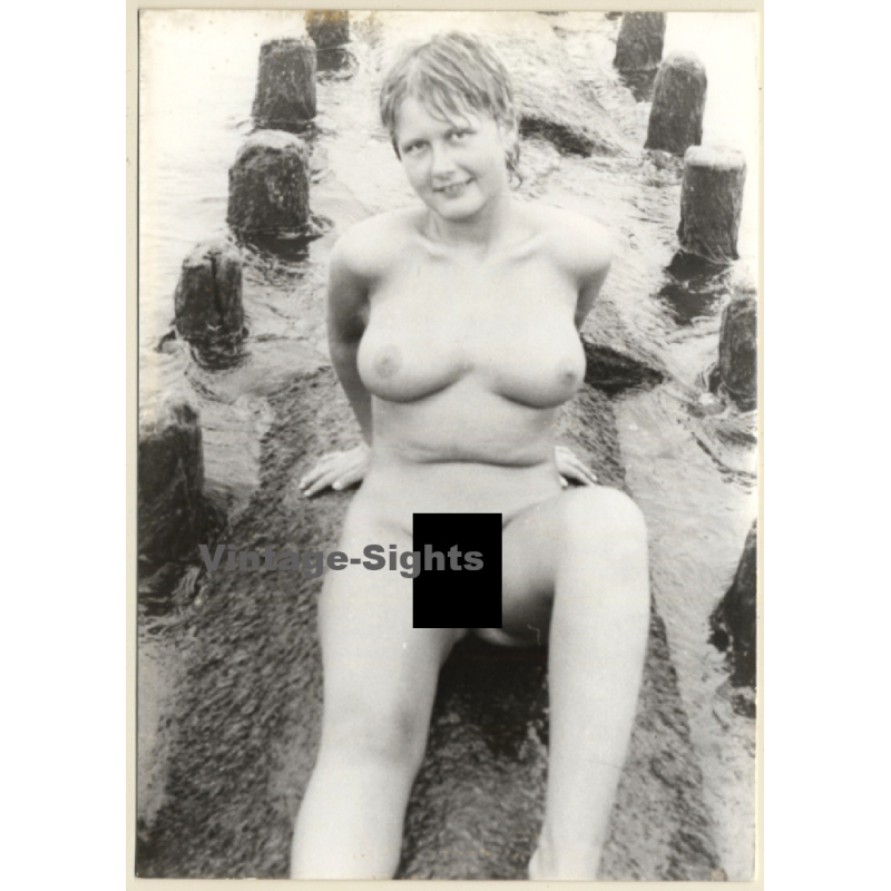 Erotic Study: Busty Natural Shorthaired Nude On Baltic Sea Jetty (Vintage Photo GDR ~1980s)