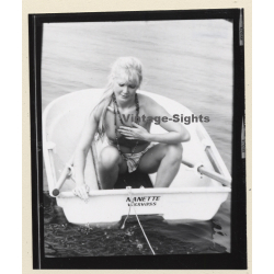 Erotic Study: Natural Slim Blonde Nude*3 / Dinghy (Vintage Contact Sheet Photo 1970s/1980s)