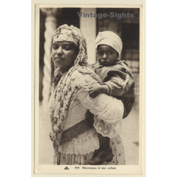 Algeria: Moorish Woman With Baby On Her Back / Ethnic (Vintage PC CAP ~1910s/1920s)