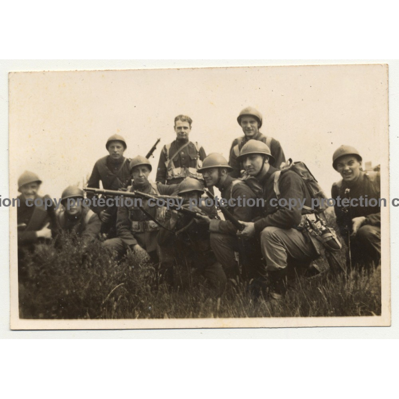 Force Publique 2ème Groupe De Combat / Congo (Vintage Photo B/W 1931) Force Publique 2ème Groupe De Combat / Congo (Vintage Photo B/W 1931)