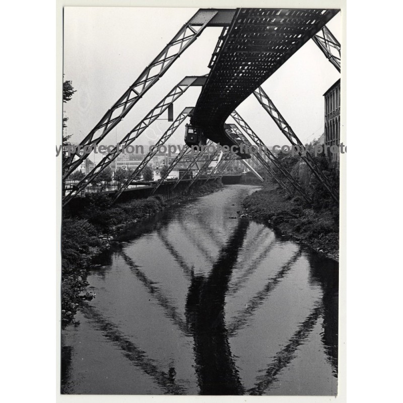 Wuppertal Suspension Railway / Wuppertaler Schwebebahn (Vintage Photo B/W 1966) Wuppertal Suspension Railway / Wuppertaler Schwebebahn (Vintage Photo B/W 1966)