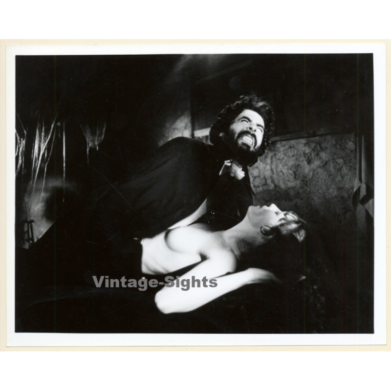 Kay Parker & Jamie Gills In Dracula's Bride / US Adult Movie 1980 (Vintage Press Photo/Movie Still)